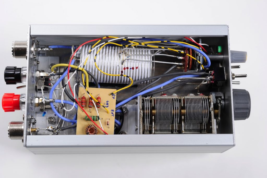 Antenna Tuner 100 Watt balanced/unbalanced SWRbridge